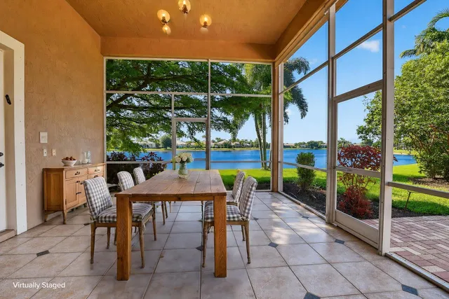 Residence photo 81
