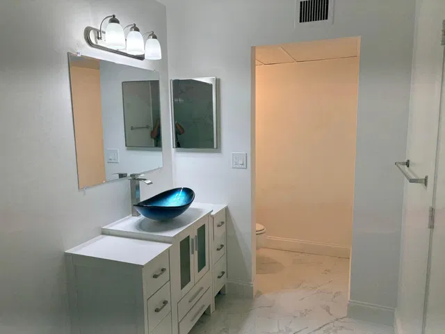 Unit M-207 photo 18