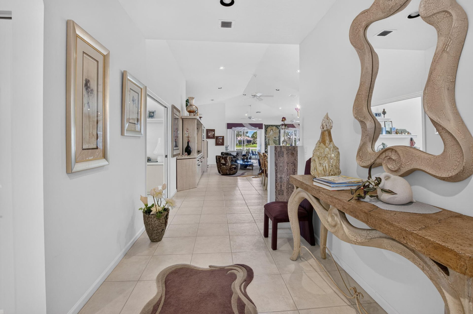Residence photo 5
