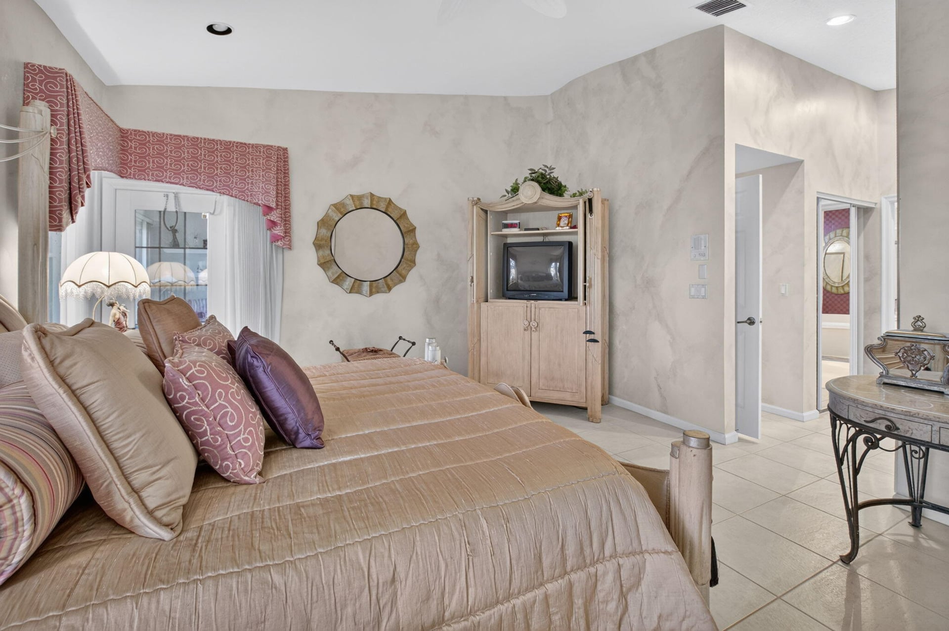 Residence photo 26