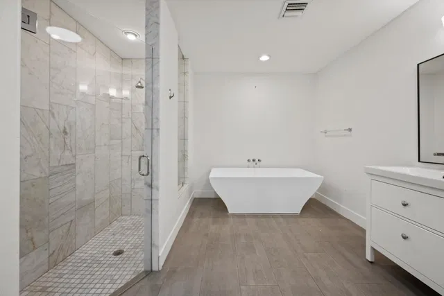 Residence photo 22