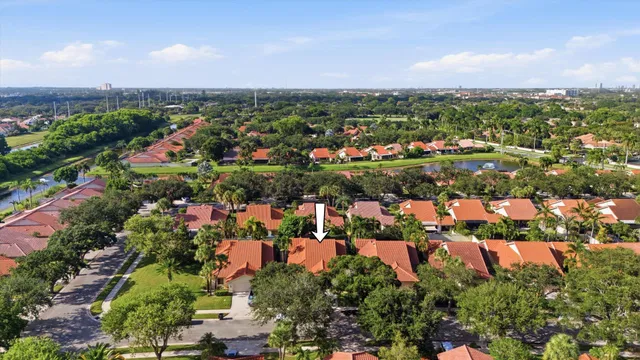 Residence photo 36