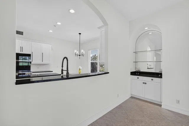 Residence photo 20