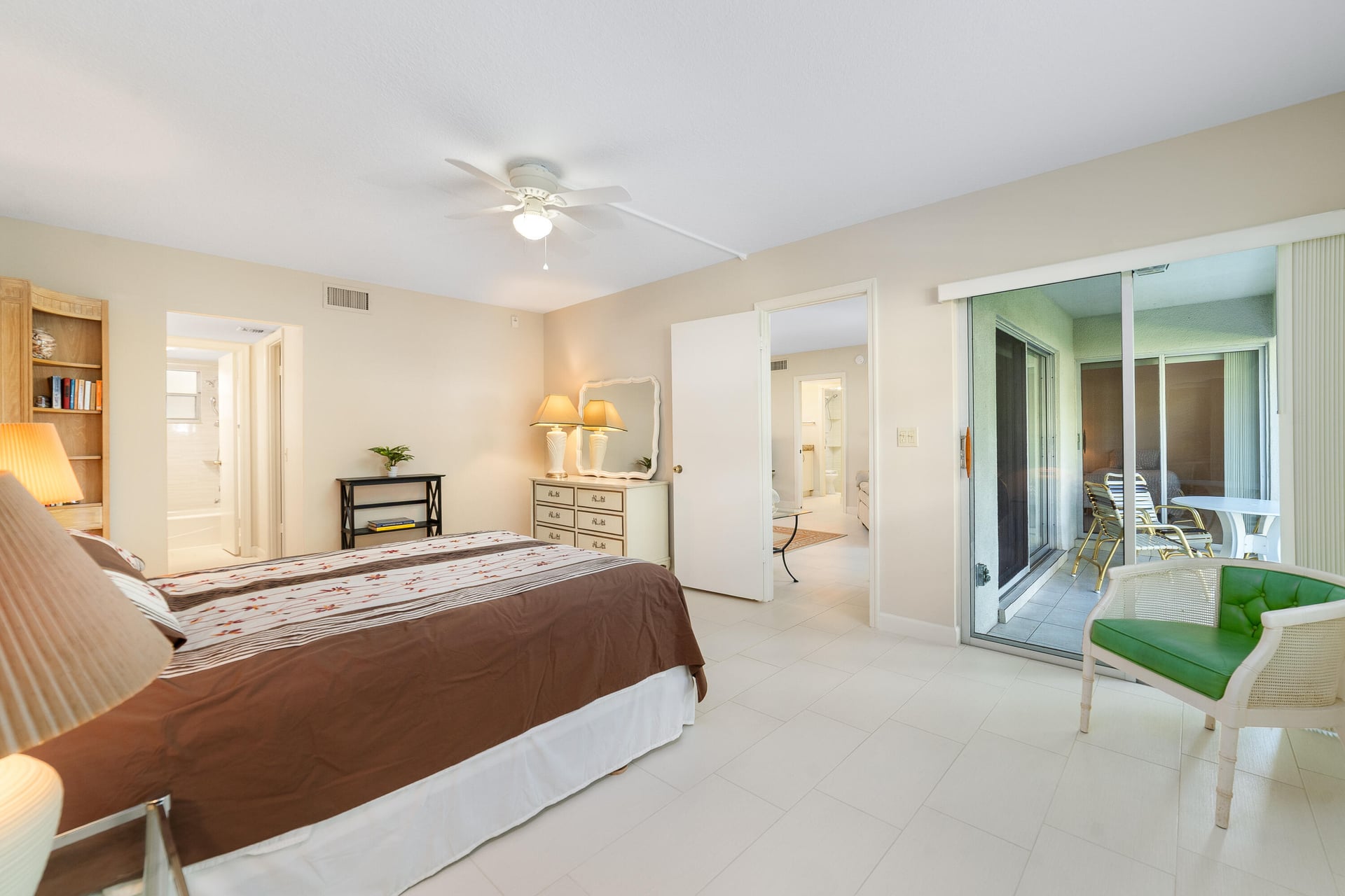 Singer Island Unit 407 photo 8