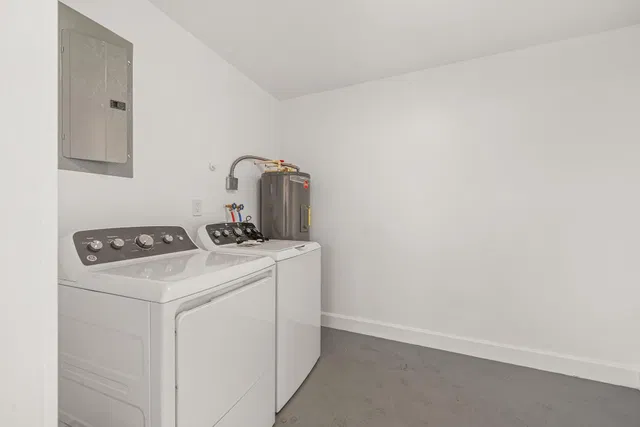 Residence photo 20