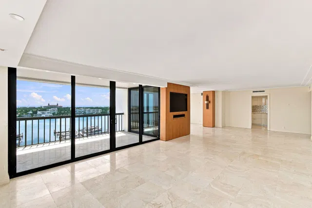 Waterview Towers Unit 1701 photo 4