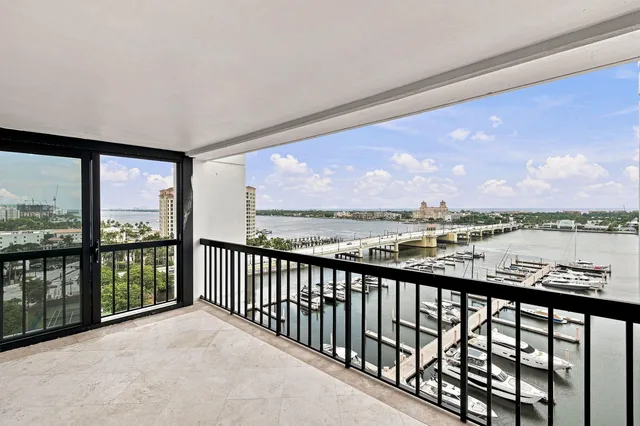 Waterview Towers Unit 1701 photo 11