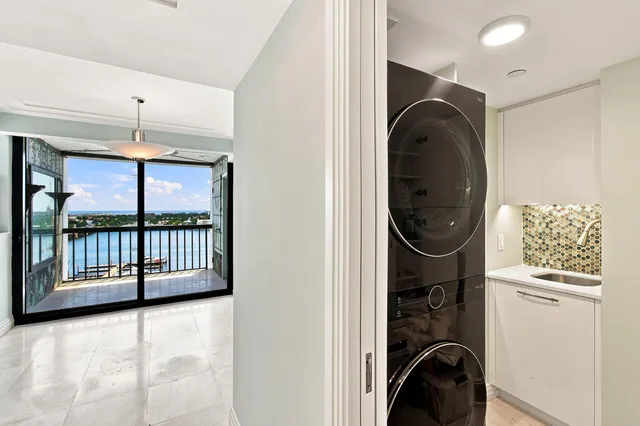 Waterview Towers Unit 1701 photo 17