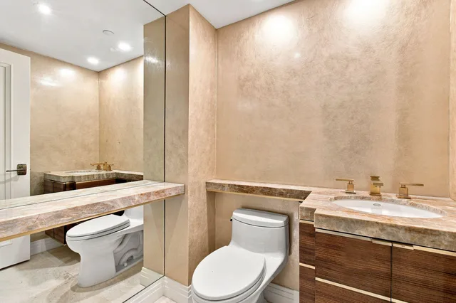 Waterview Towers Unit 1701 photo 27