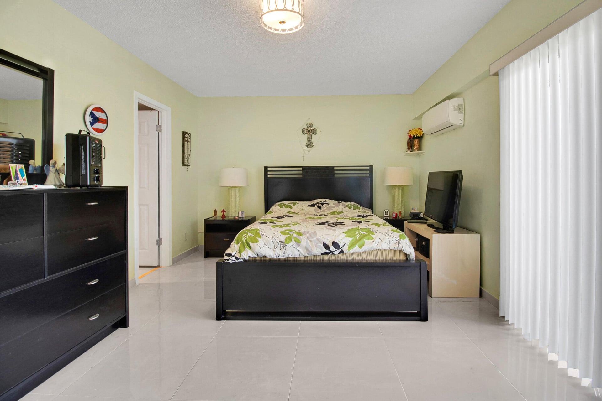 Residence photo 9