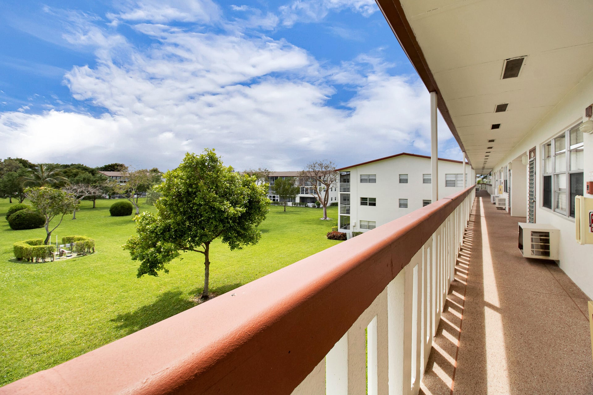 Residence photo 15