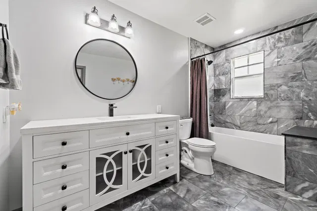  Residence photo 30