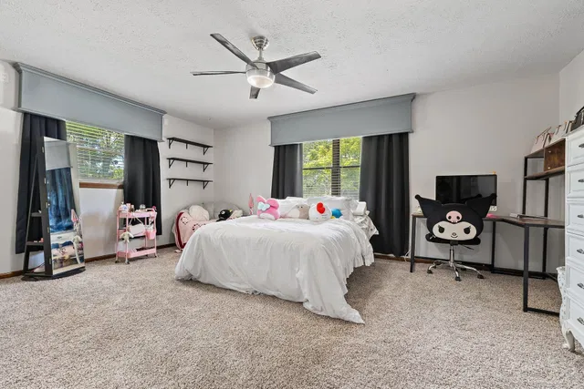  Residence photo 32