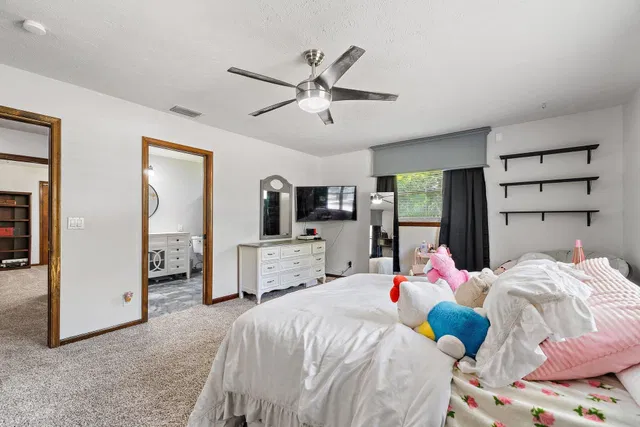  Residence photo 33