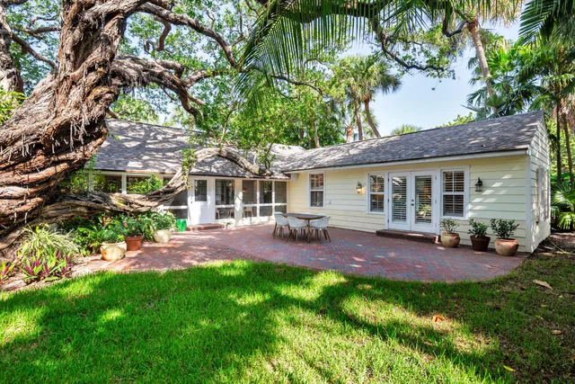North End Palm Beach Residence photo 15