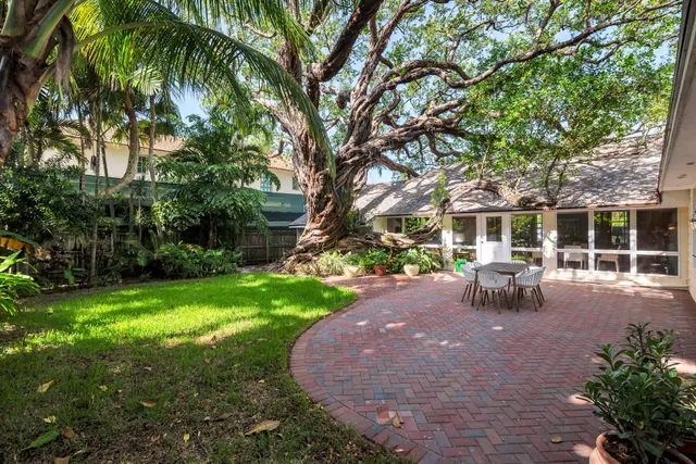 North End Palm Beach Residence photo 30