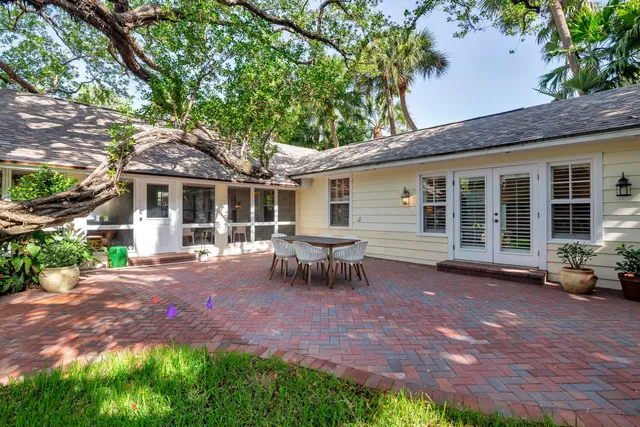 North End Palm Beach Residence photo 32