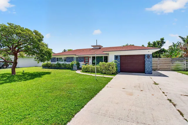 Residence photo 4