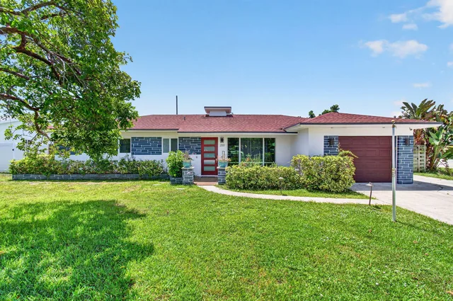 Residence photo 5