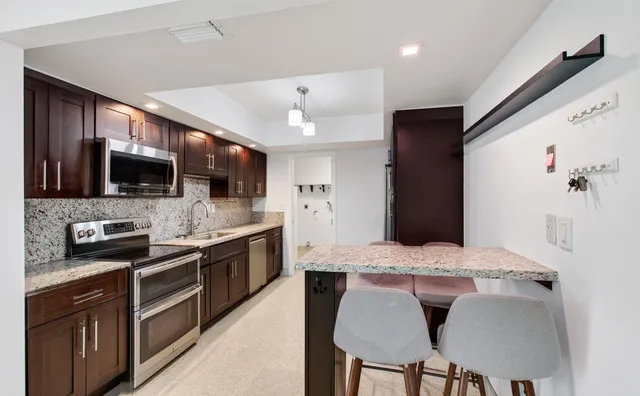 Residence photo 20