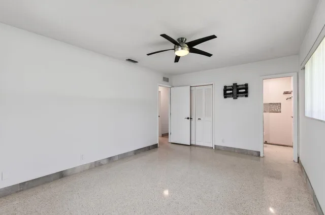 Residence photo 26