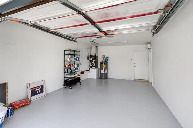 Residence photo 46