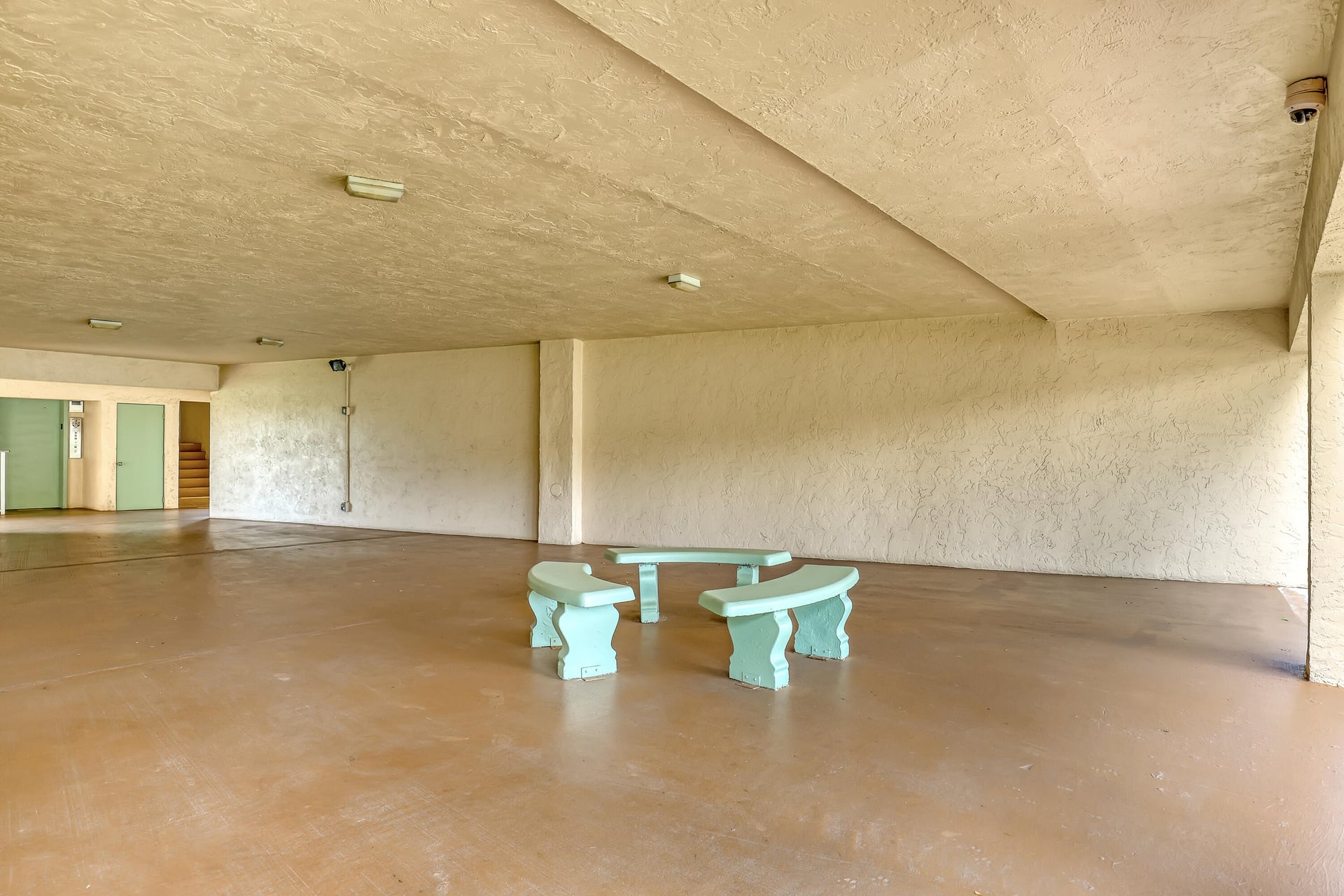Unit 117 photo 19