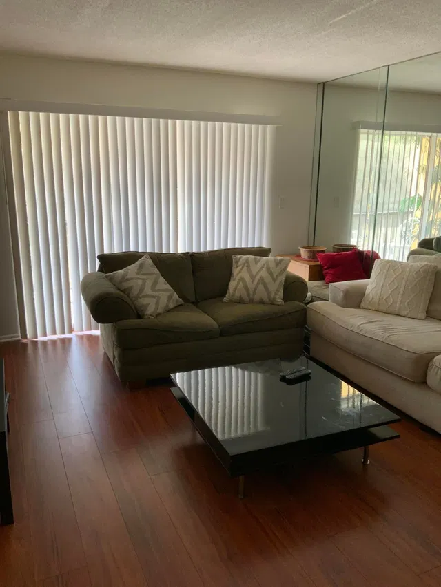 Unit 2140 photo 23