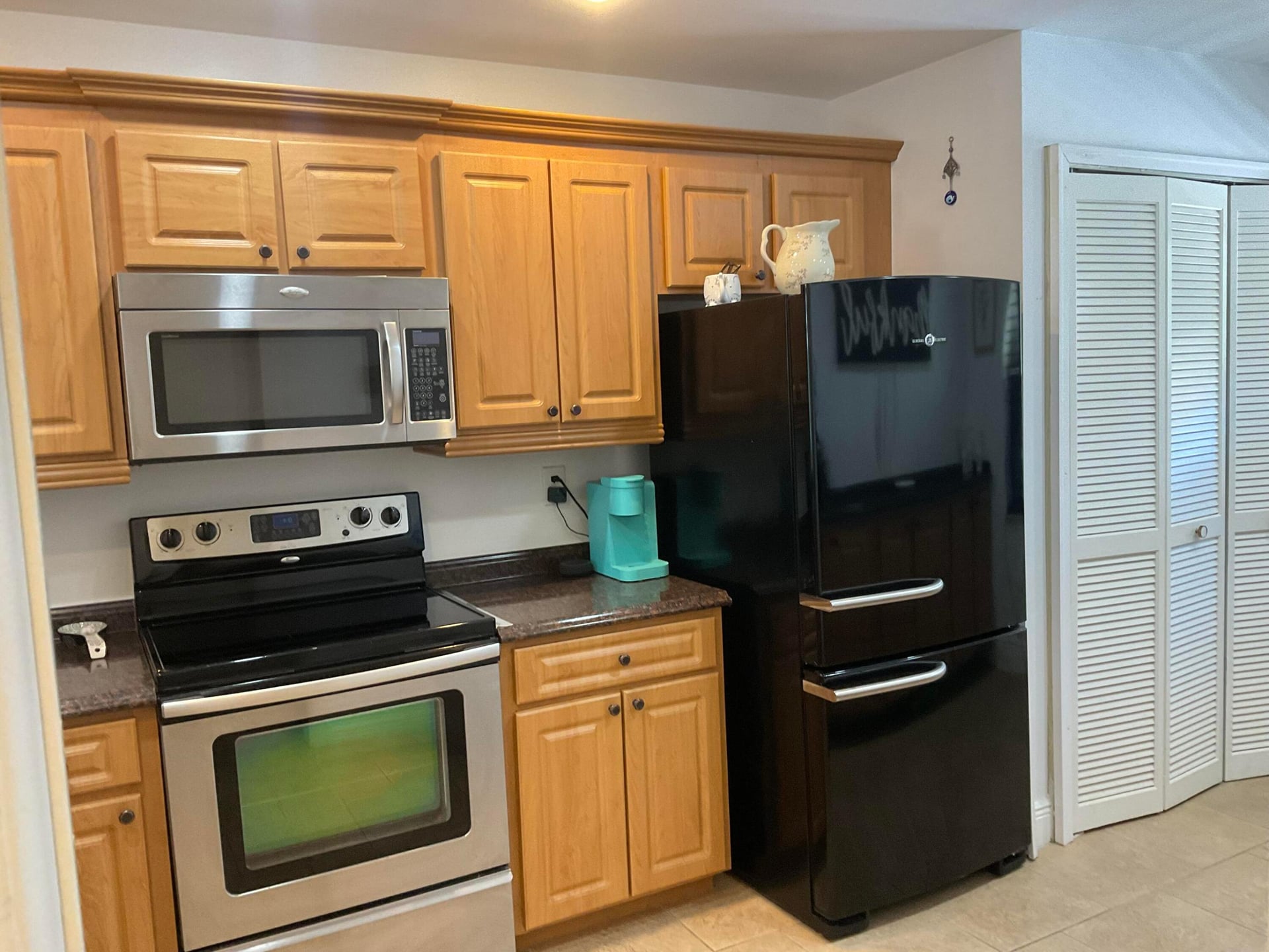 Unit 212E photo 8