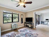 Unit 212E photo 17