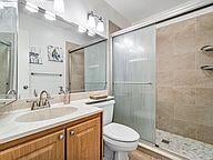 Unit 212E photo 20
