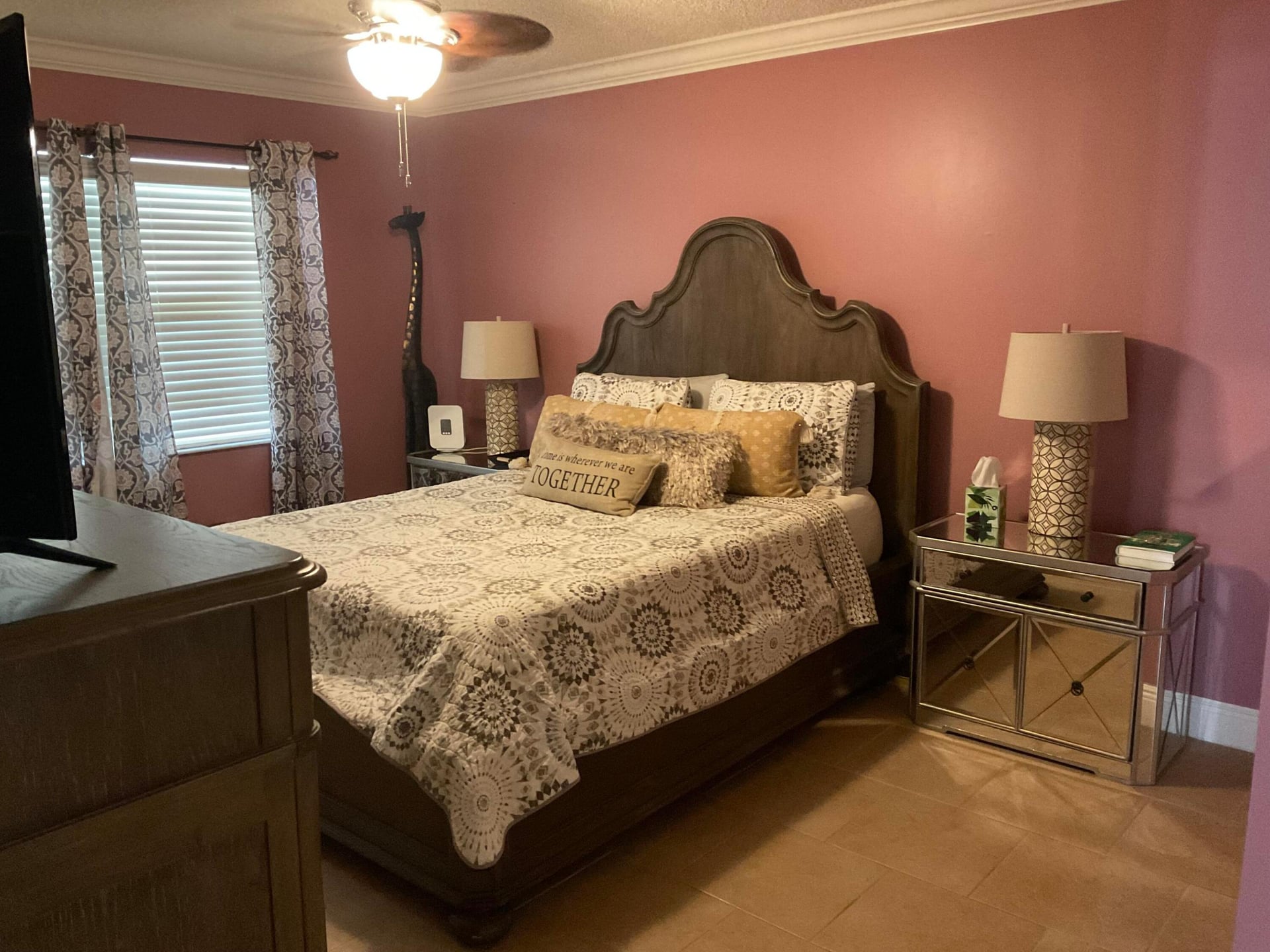 Unit 212E photo 22