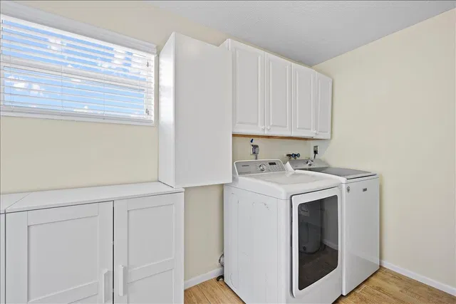 Unit 262 photo 11