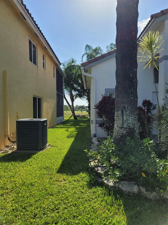 Residence photo 25