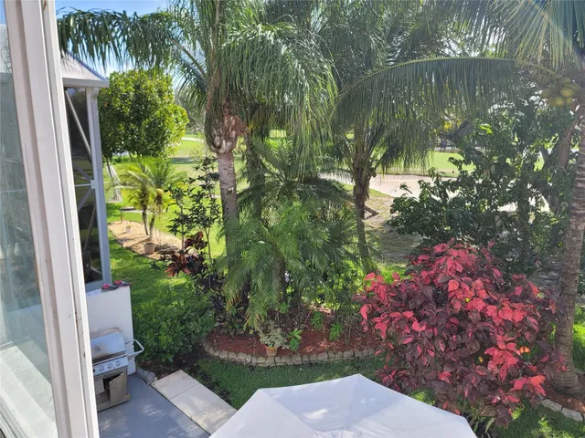 Residence photo 38