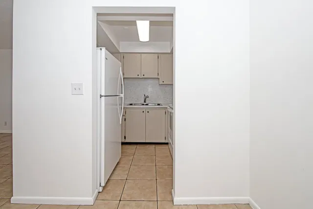 Residence photo 6