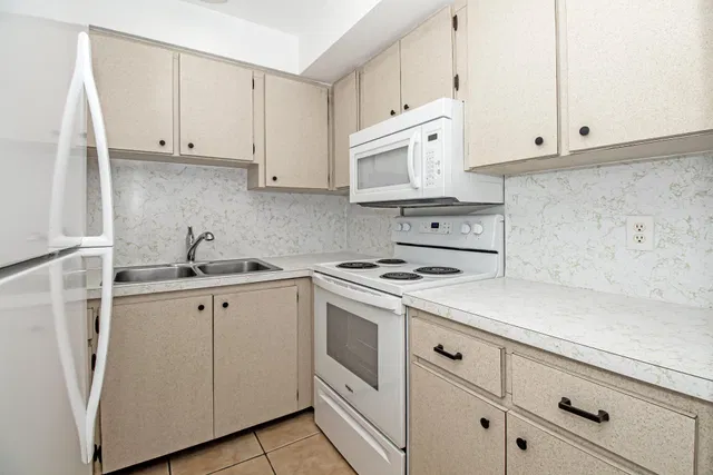 Residence photo 7