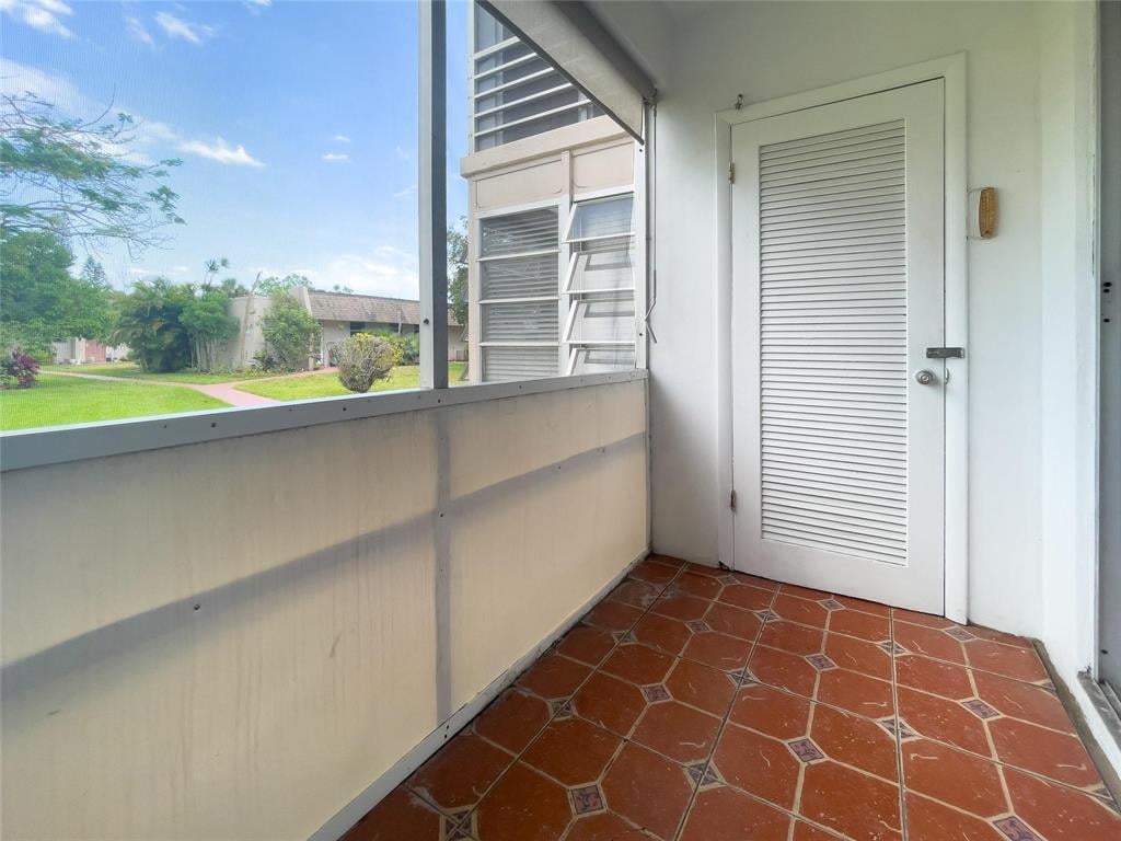 Unit 117 photo 6