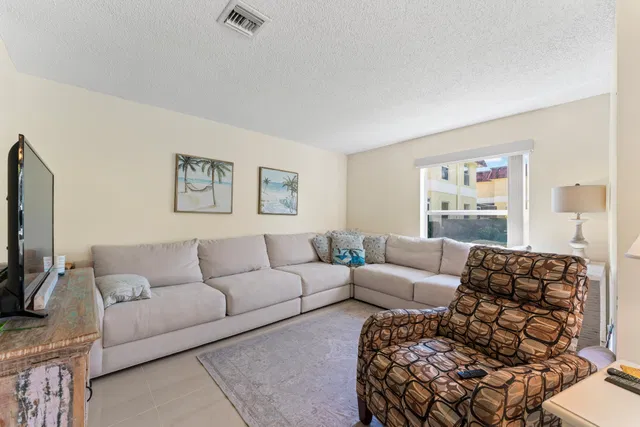 Jupiter Harbour Unit 803 photo 9