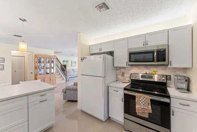 Jupiter Harbour Unit 803 photo 18