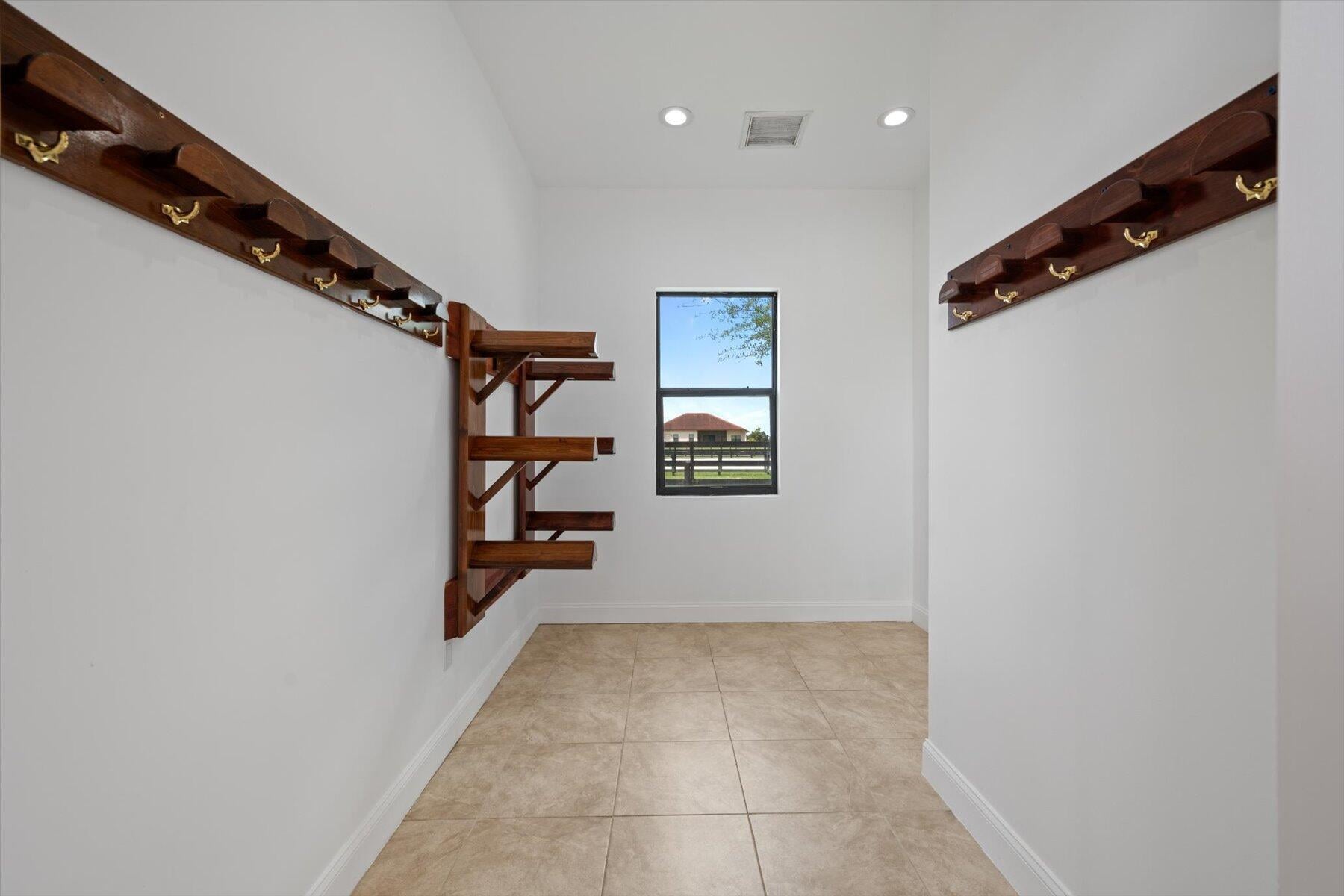 Residence photo 14