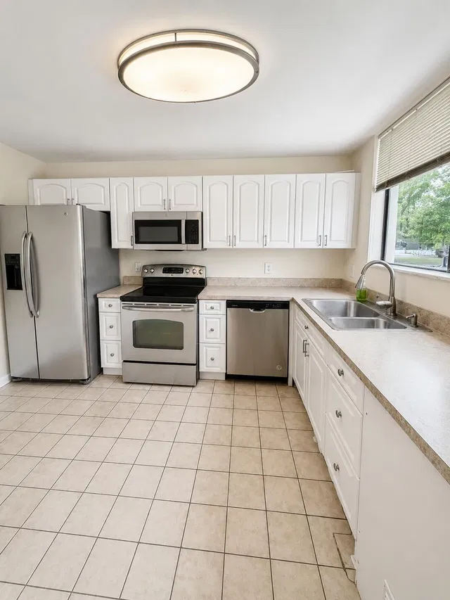 Residence photo 11