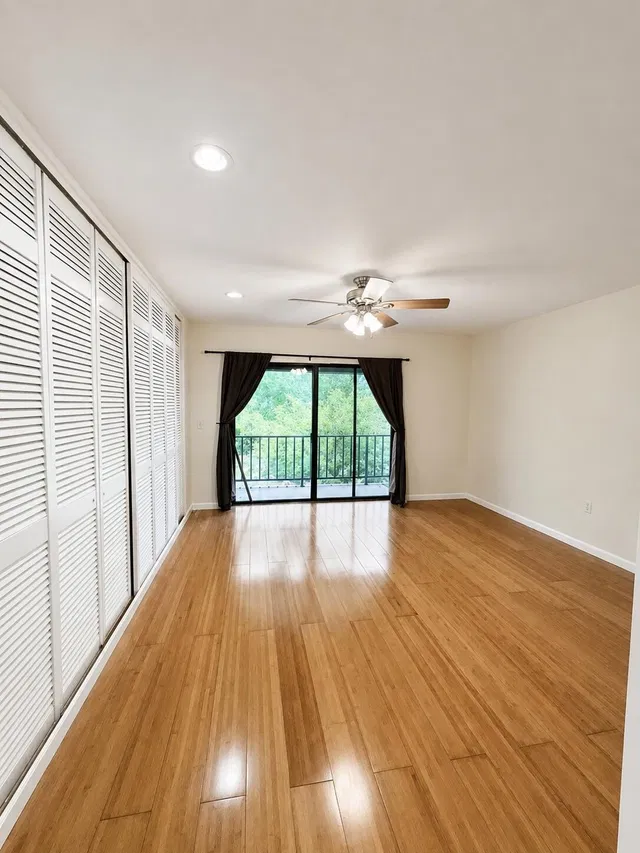 Residence photo 16