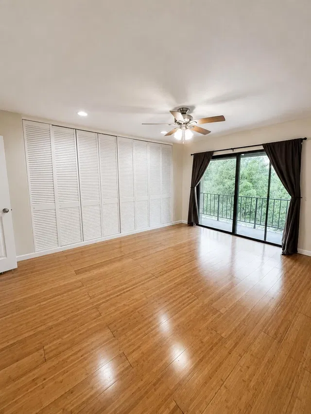 Residence photo 17