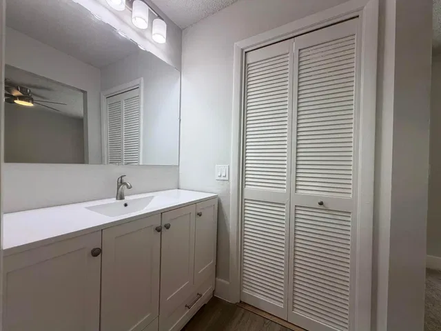 Residence photo 14