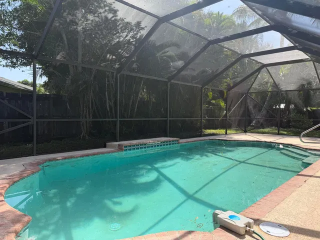 Residence photo 21
