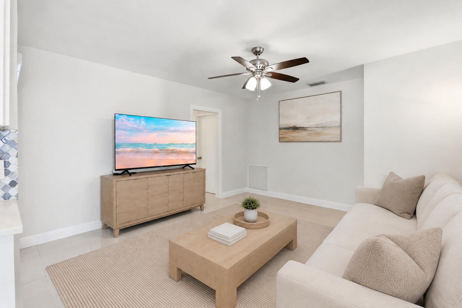 Residence photo 12