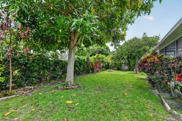  Residence photo 13