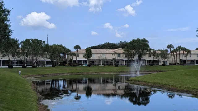  Residence photo 4