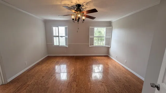  Residence photo 9